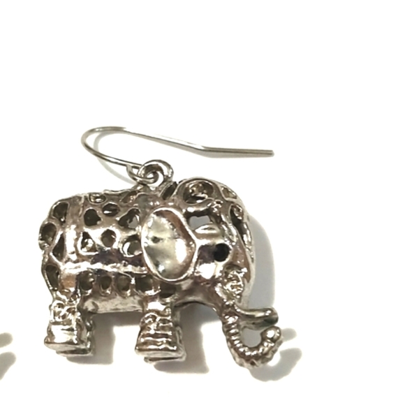 VINTAGE FILIGREE SILVER-TONE ELEPHANT DROP DANGLE HOOK 1" EARRINGS - Picture 5 of 9